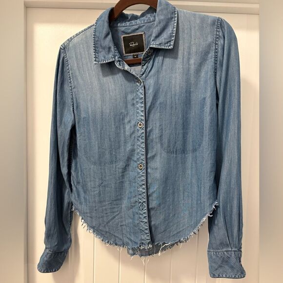 Rails Tops - Rails Dana Blue Denim Chambray Shirt Distressed Hem Size XS
